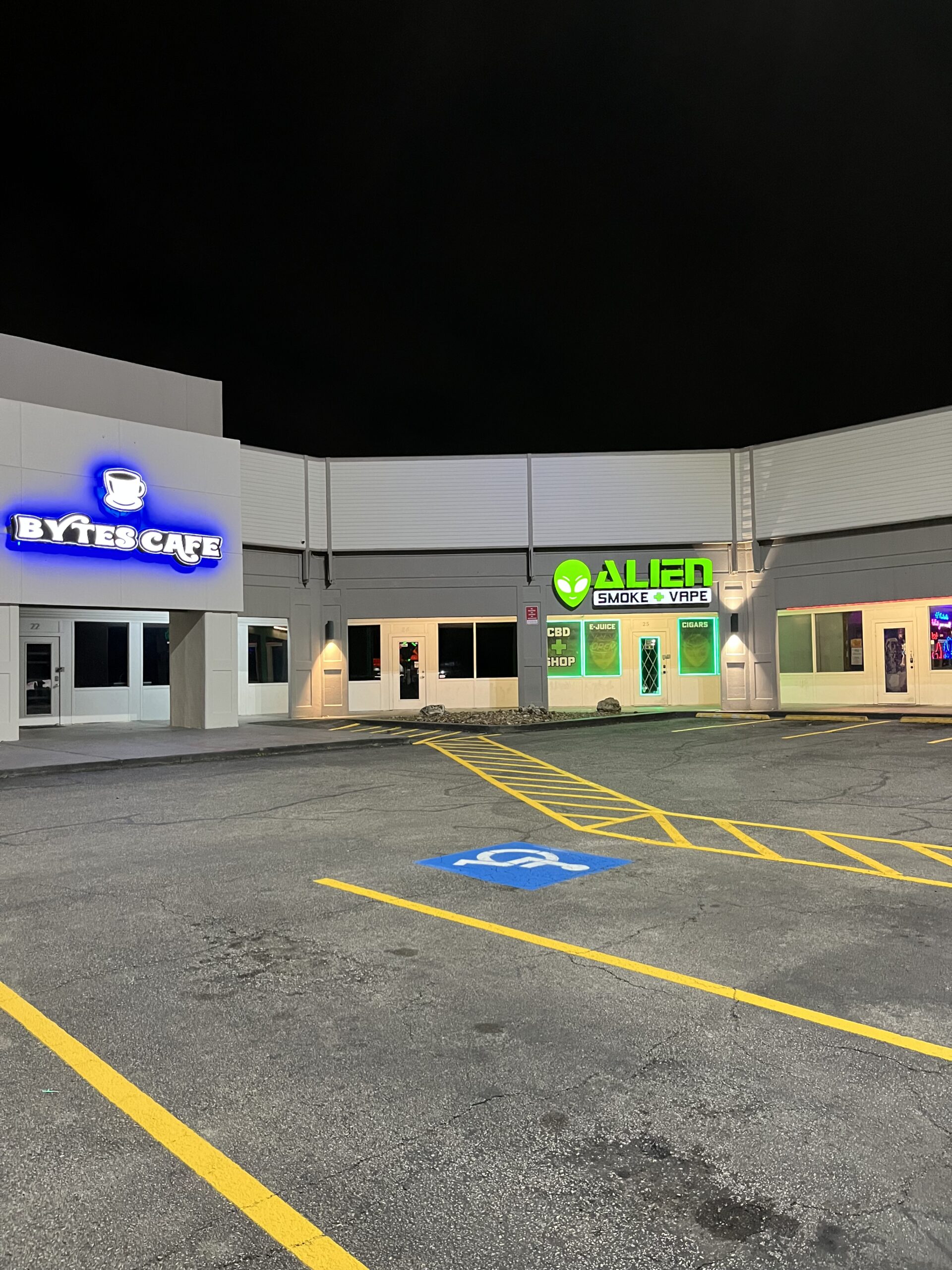 Commercial asphalt striping in San Antonio and Austin